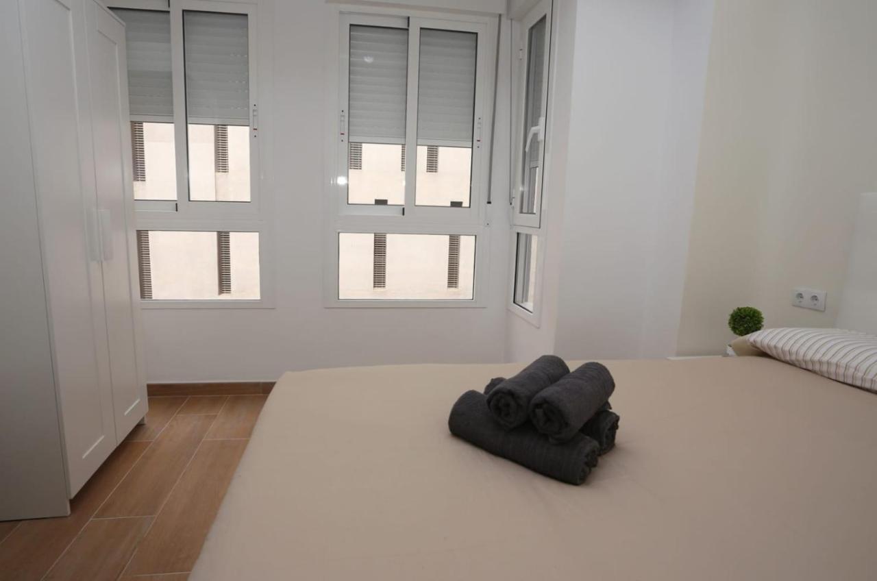 Apartamentos Navas Gam 알리칸테 외부 사진