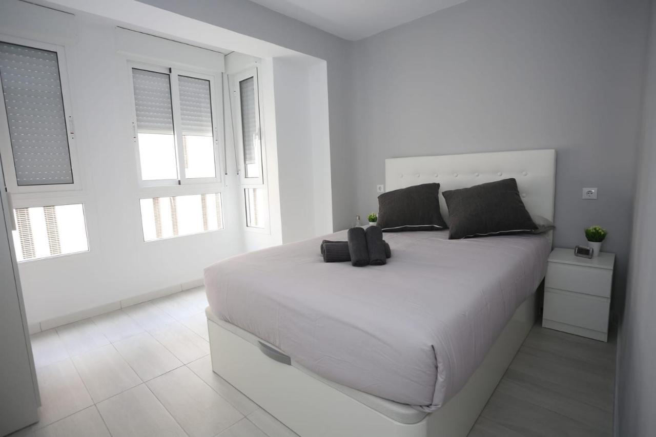 Apartamentos Navas Gam 알리칸테 외부 사진